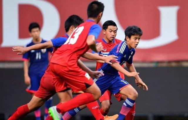 拜仁青训小将首秀破门惊艳全场  